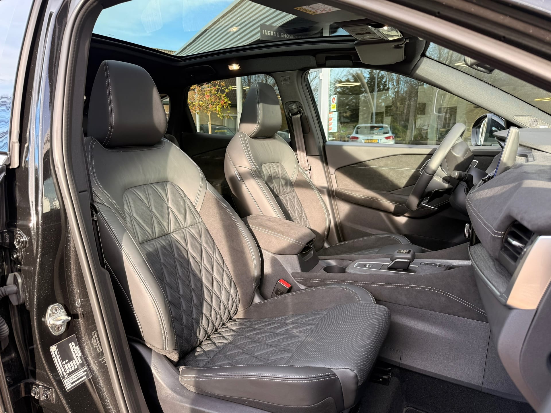 Nissan QASHQAI 1.3 MHEV Xtronic Tekna Plus I Massage I H.U.D I BOSE I Matrix Led afbeelding 14