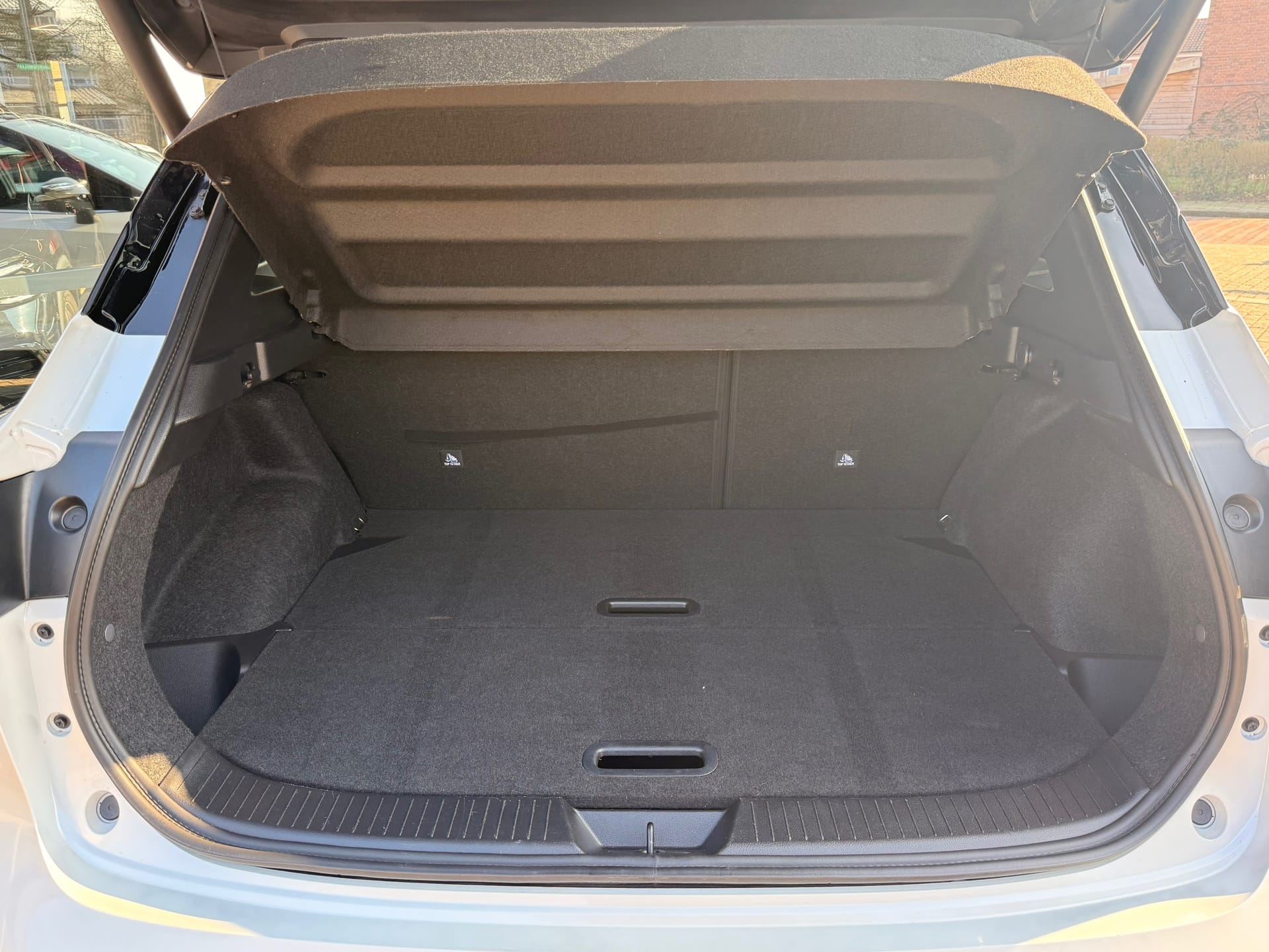 Nissan QASHQAI 1.3 MHEV Xtronic Premium l H.U.D l 360 l Pano l Parelmoer lak afbeelding 14
