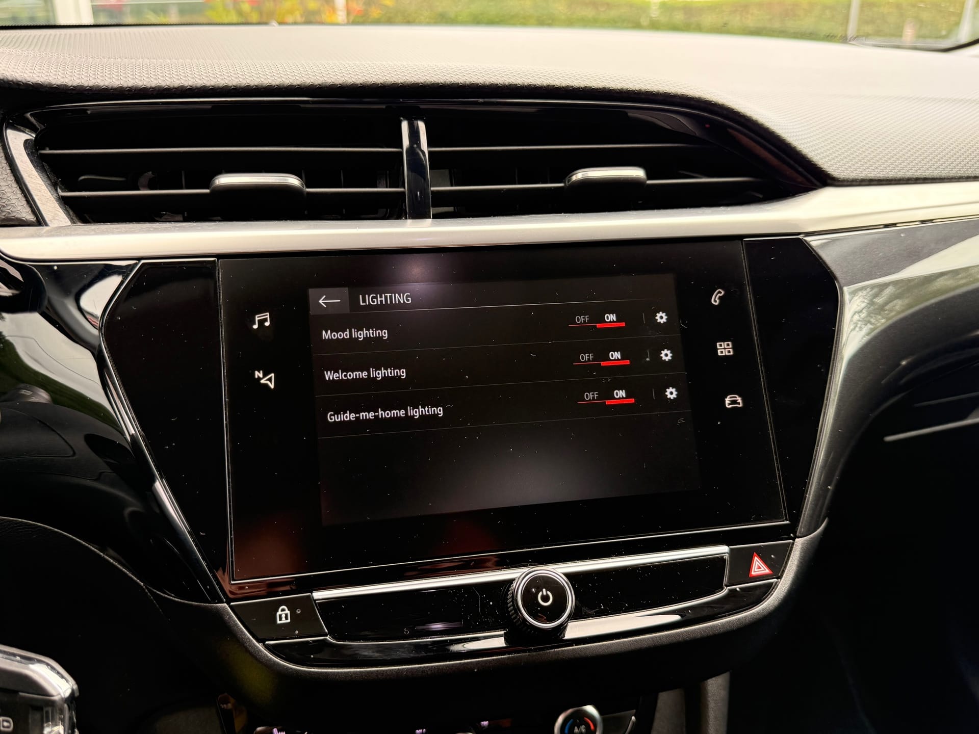 Opel Corsa 1.2 Elegance 100 PK l LED l Blind-Spot l Carplay l Winter pack afbeelding 17