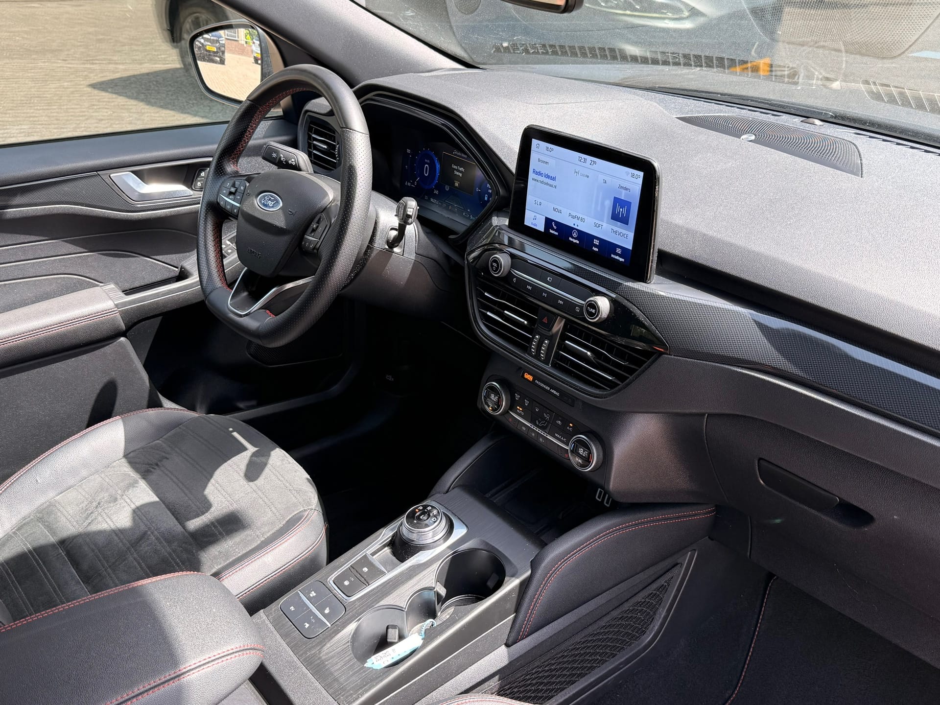Ford Kuga 2.5 PHEV 225 ST-line X l B&O l LED l Winterpack afbeelding 8