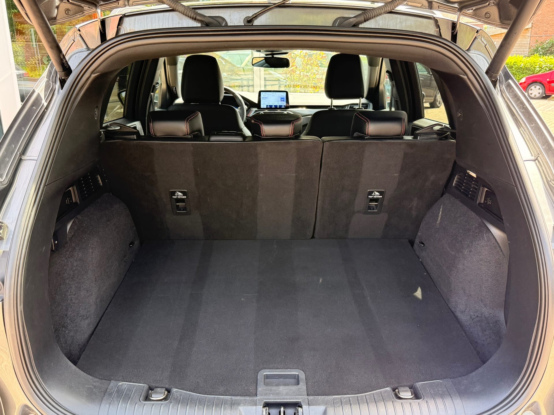 Ford Kuga 2.5 PHEV 225 ST-line X l B&O l LED l Winterpack afbeelding 12