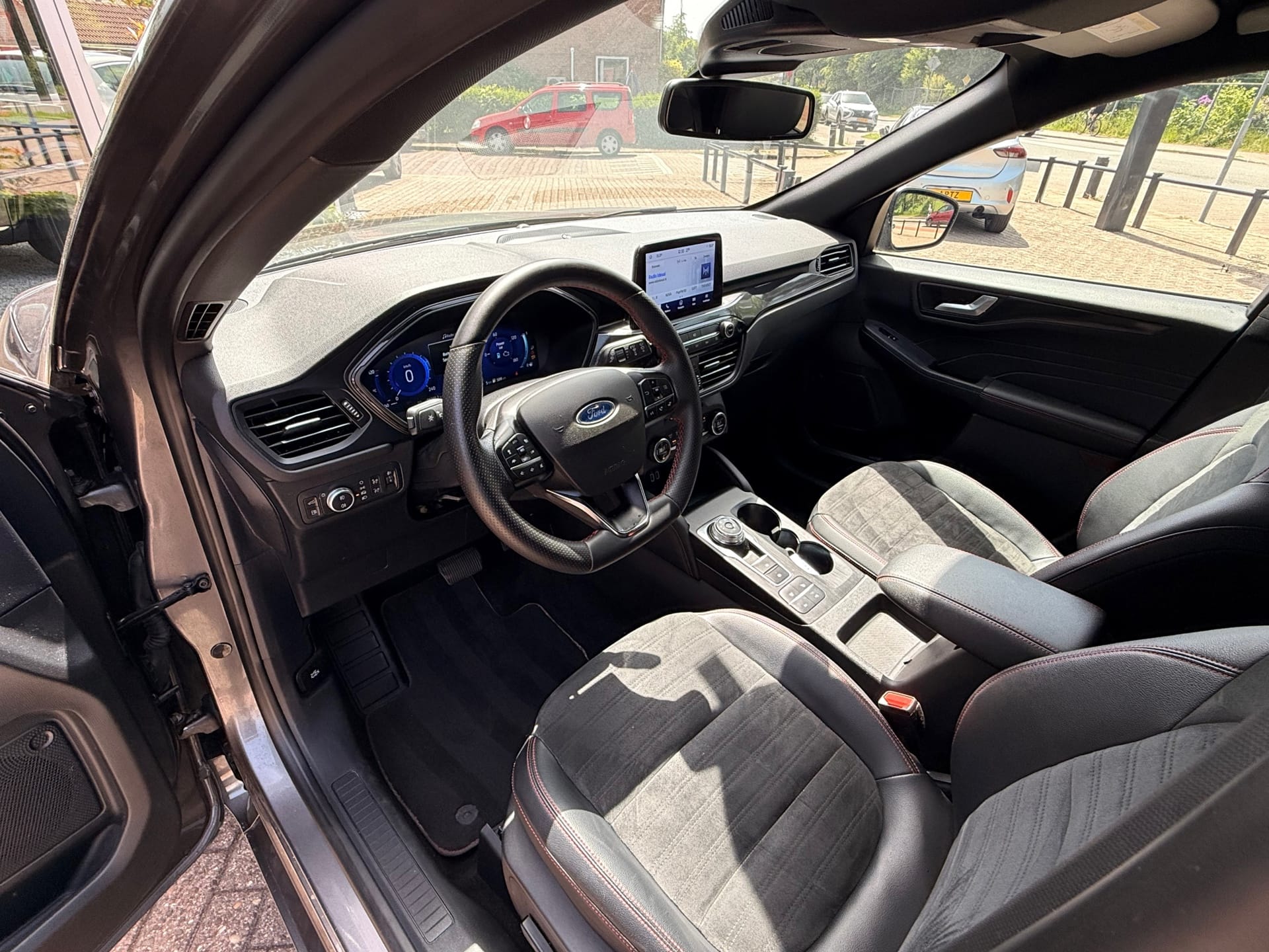 Ford Kuga 2.5 PHEV 225 ST-line X l B&O l LED l Winterpack afbeelding 15