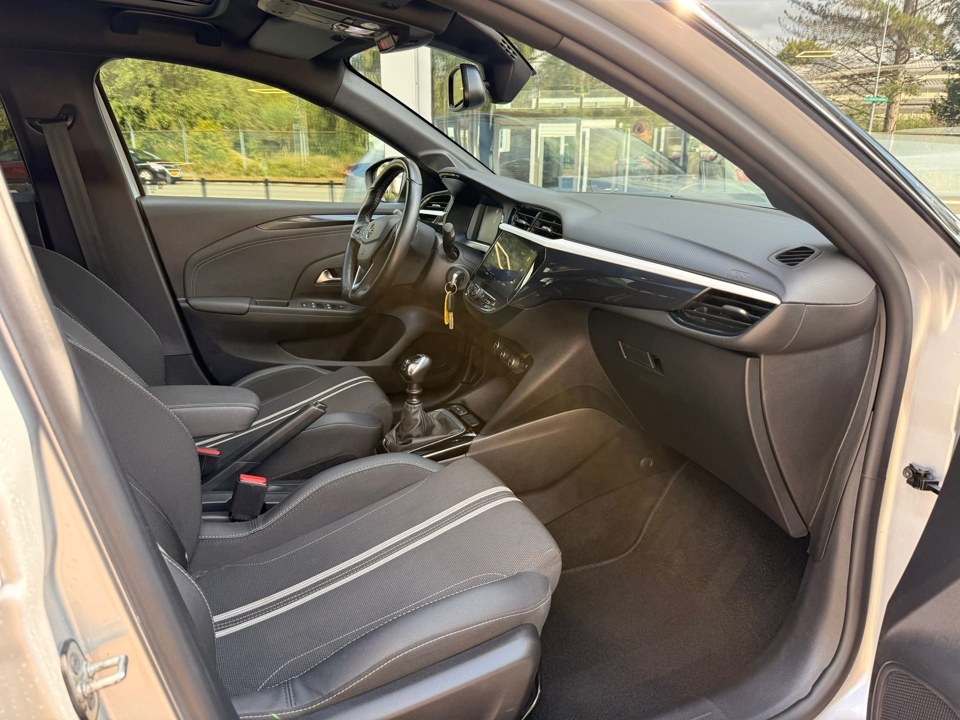 Opel Corsa 1.2 Turbo GS 100 PK Panoramadak l Technologie/Comfort-pakket afbeelding 9
