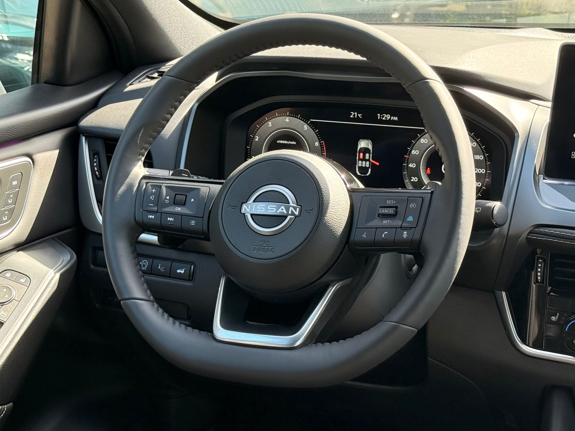 Nissan QASHQAI 1.3 MHEV Xtronic Tekna | Leder + Memory | H.U.D | 360° afbeelding 11