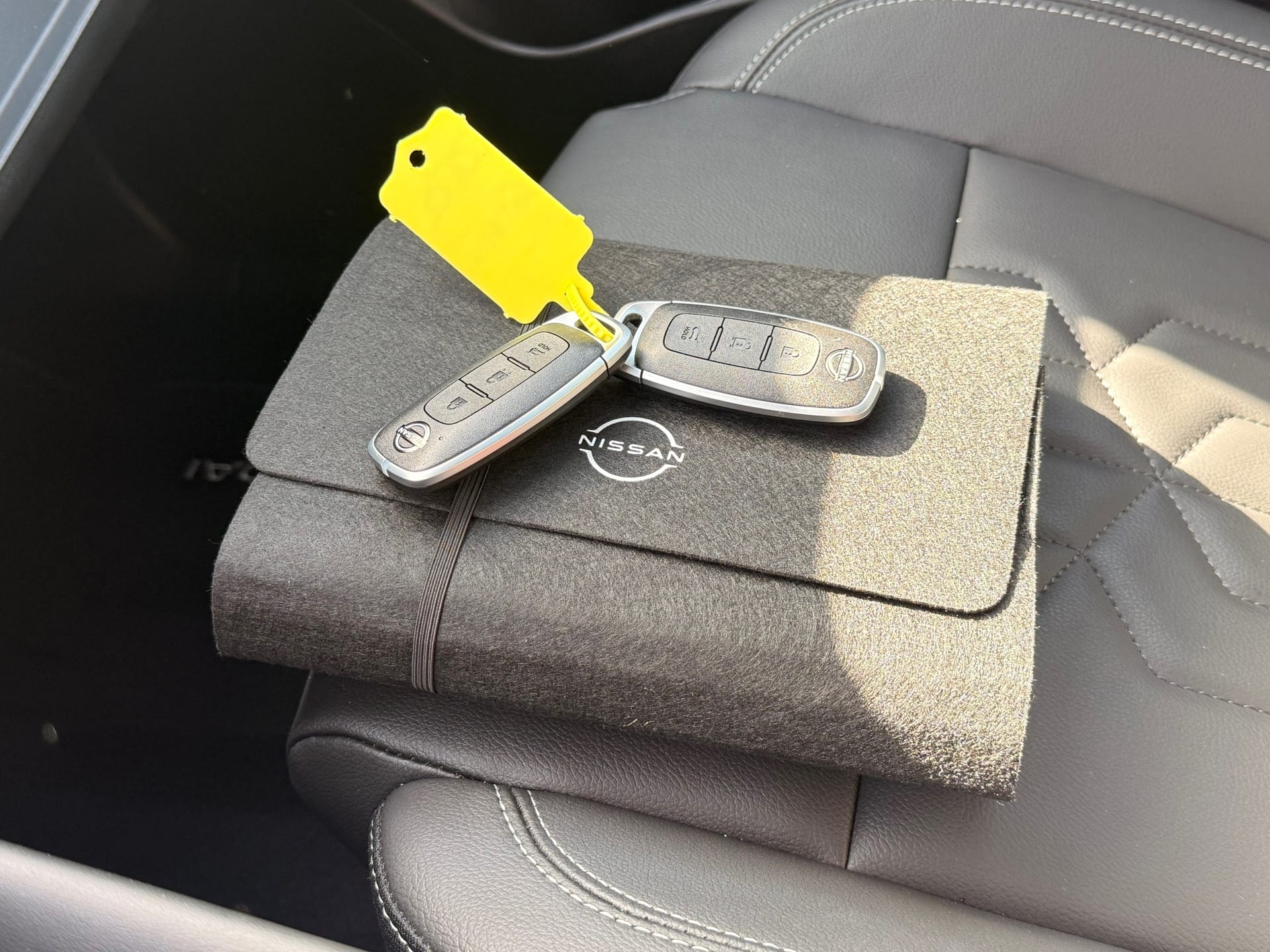 Nissan QASHQAI 1.3 MHEV Xtronic Tekna | Leder + Memory | H.U.D | 360° afbeelding 24